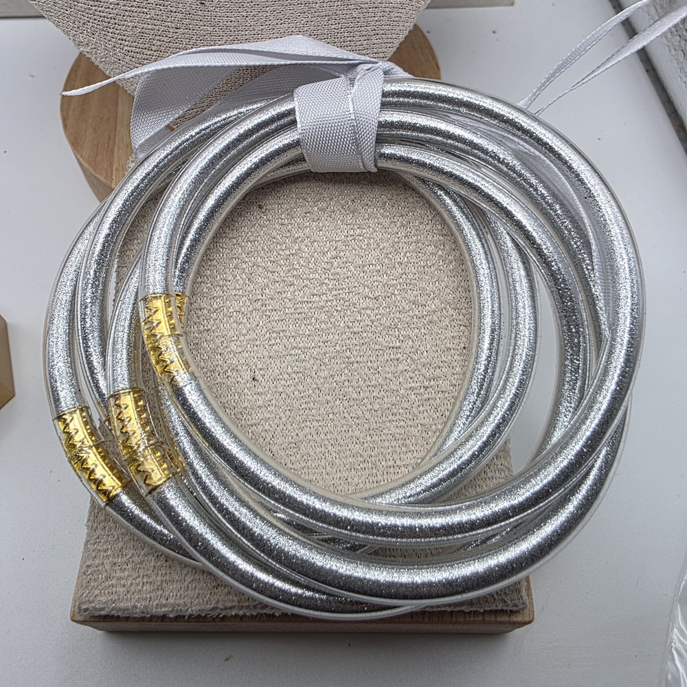 Elegant Silver Glitter and Gold Women's Bracelet Set (1307)